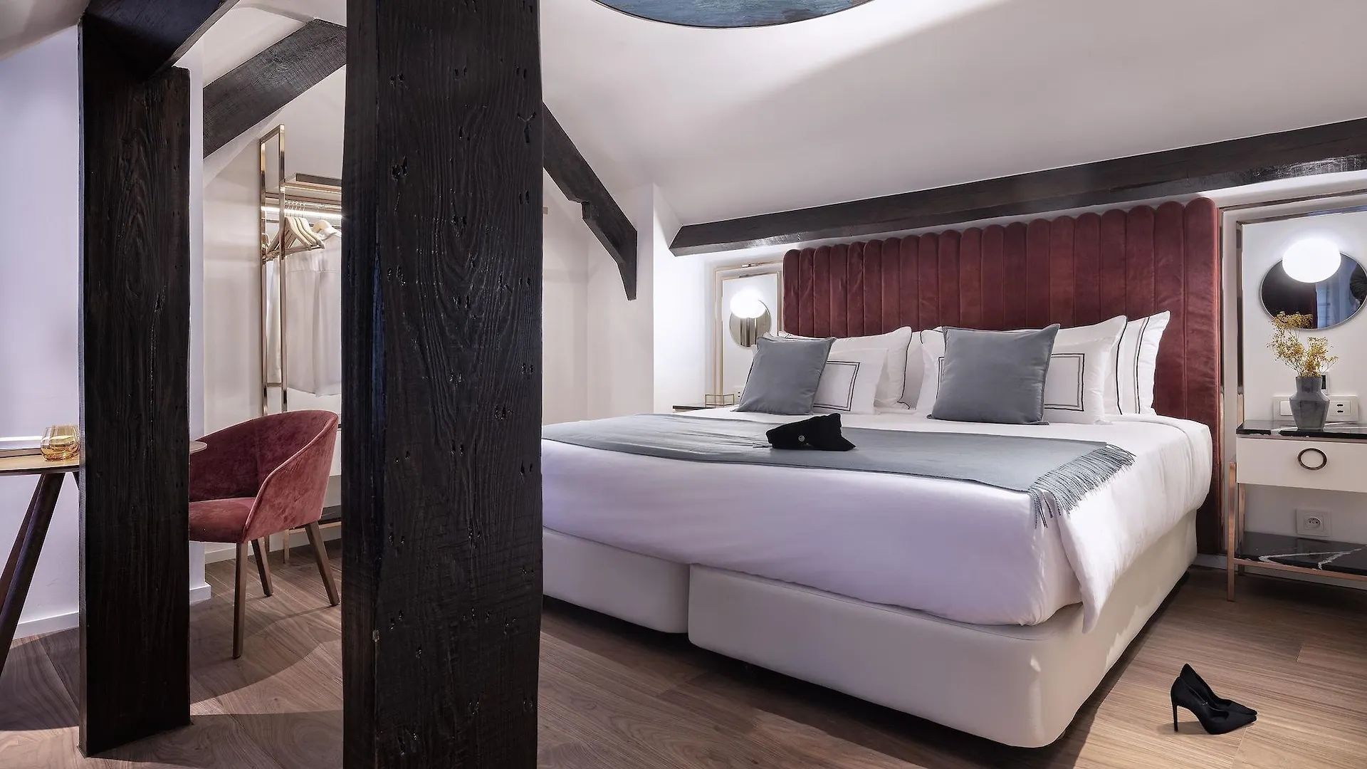 ***** Hotel Maison Colbert Member of Meliá Collection París Francia