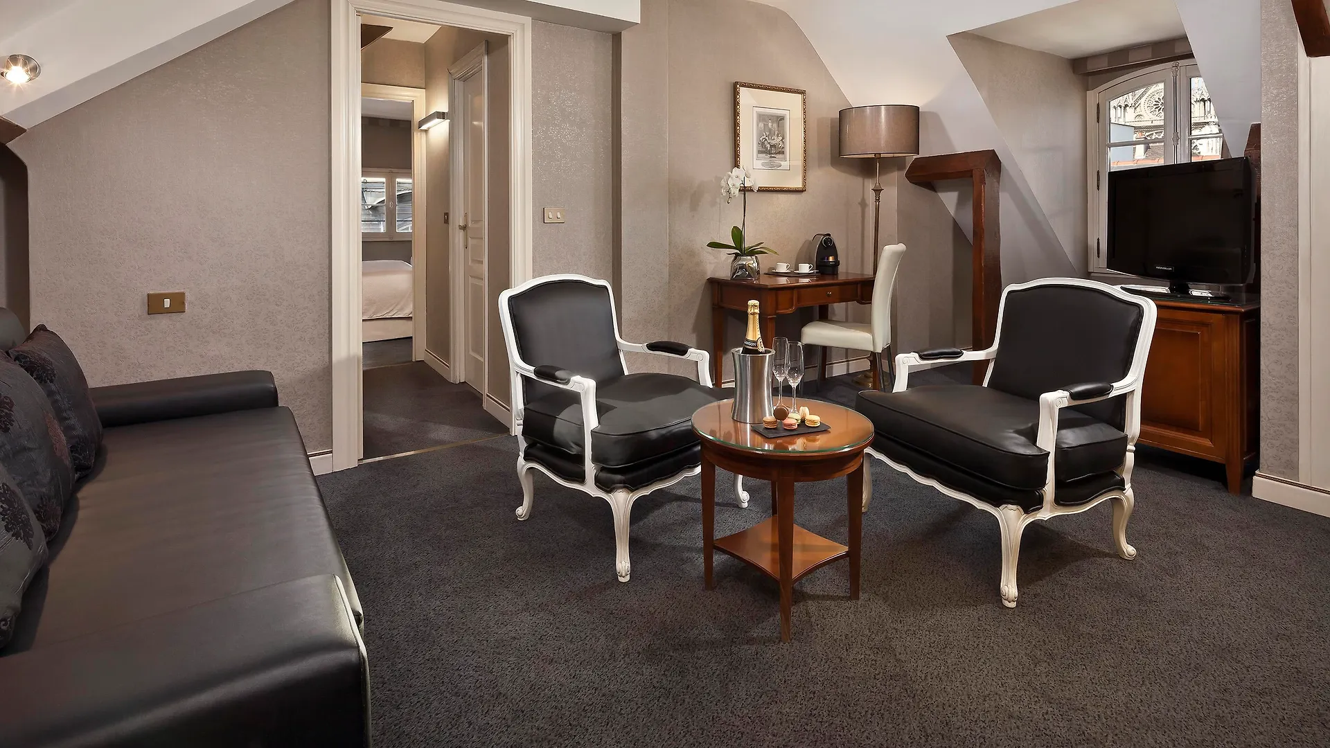 ***** Hotel Maison Colbert Member of Meliá Collection París Francia