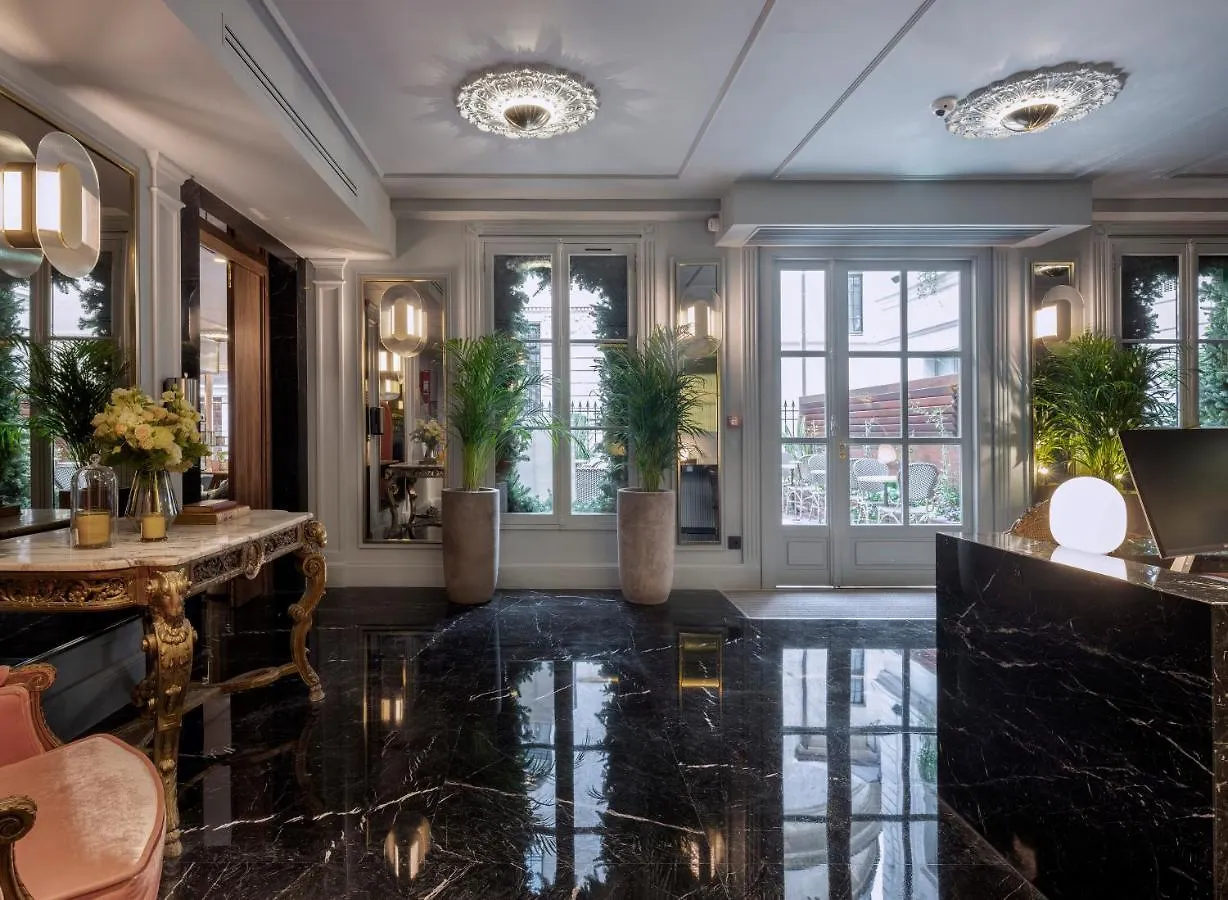 ***** Hotel Maison Colbert Member Of Melia Collection Notre-Dame Paryż Francja